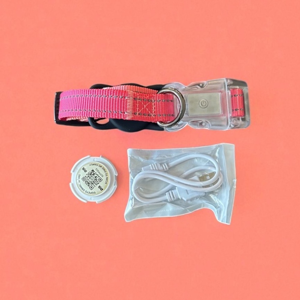 LED Smart QR Code Dog Collar – Medium Rose Red QR Owner Pet Info Rechargeable
